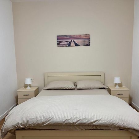 Vivo Apartment Durrës Eksteriør billede