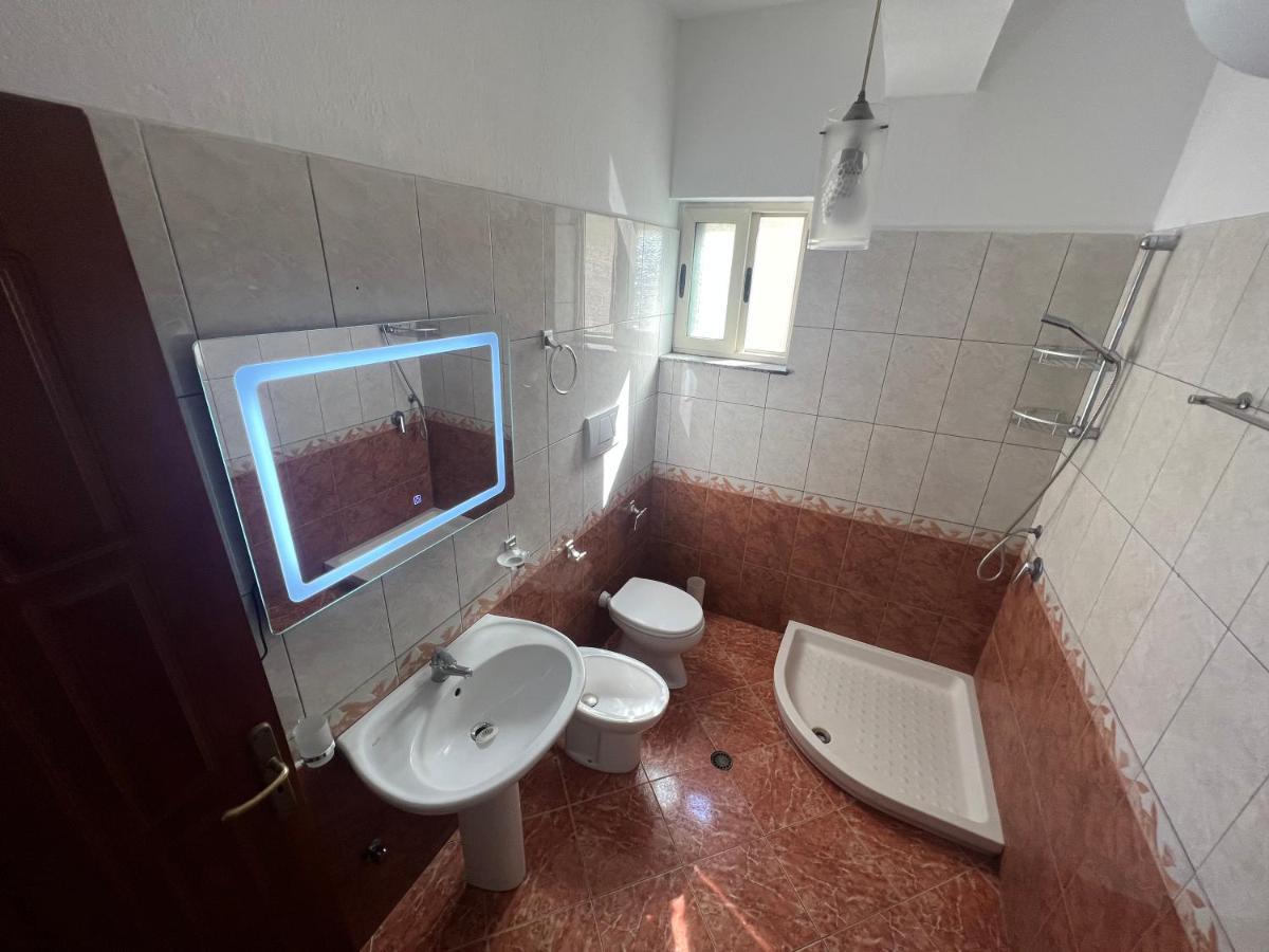Vivo Apartment Durrës Eksteriør billede